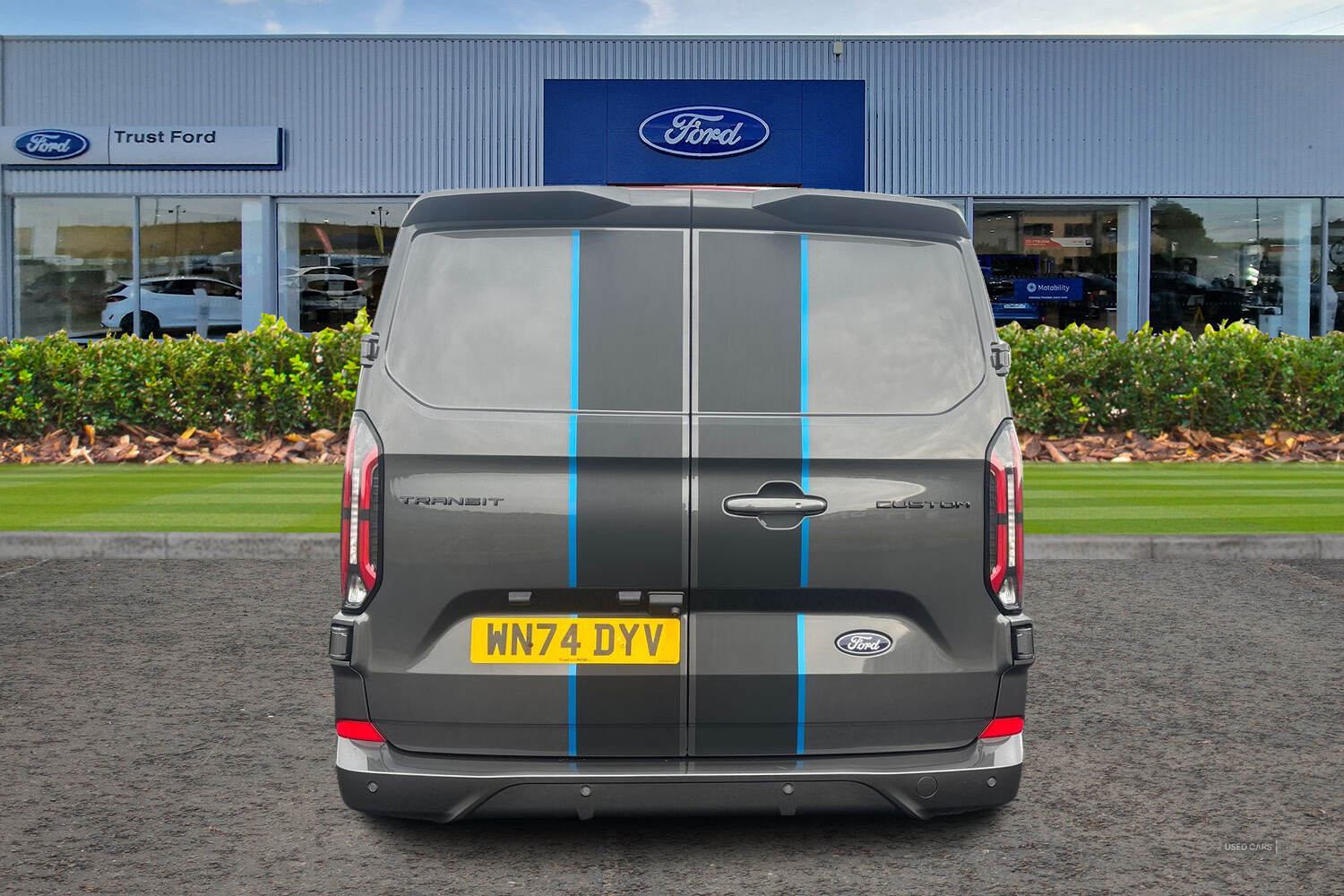 Oct 2024 Ford Transit Custom 2.0 EcoBlue 170ps H1 Van Sport Auto