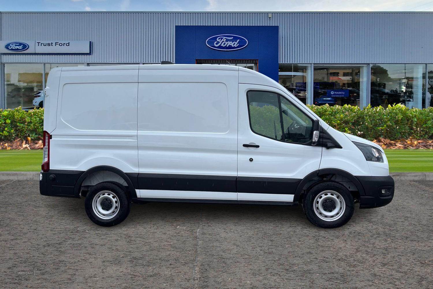 Nov 2024 Ford Transit 2.0 EcoBlue 165ps H2 Leader Van [DAP]