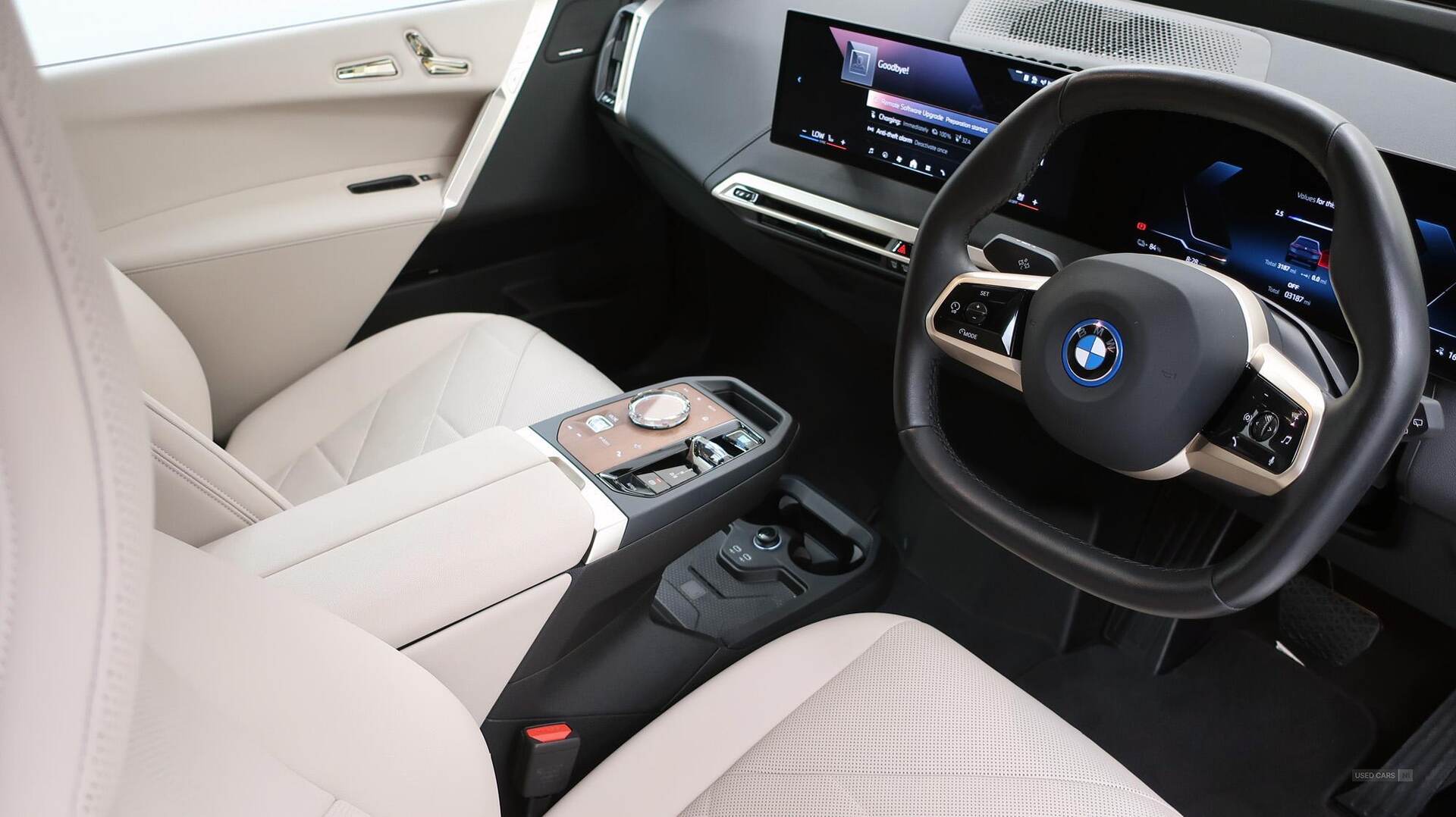 Feb 2024 BMW iX 240kW xDrive40 M Sport 76.6kWh 5dr Auto