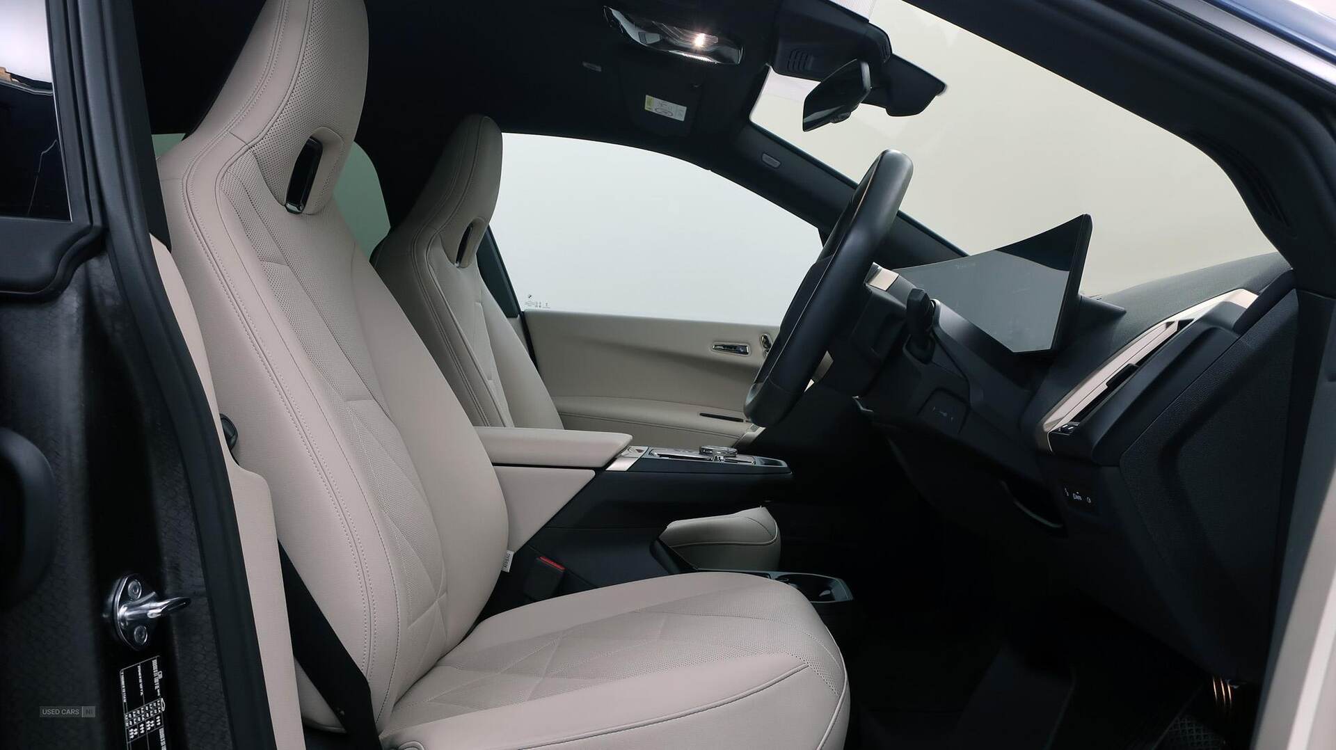 Feb 2024 BMW iX 240kW xDrive40 M Sport 76.6kWh 5dr Auto