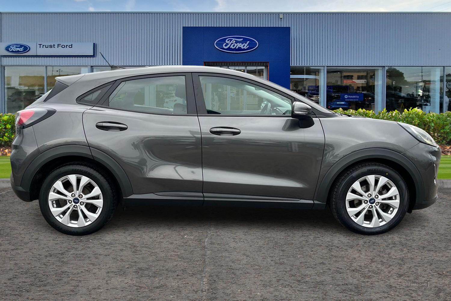 Feb 2022 Ford Puma 1.0 EcoBoost Hybrid mHEV Titanium 5dr - HEATED SEATS & STEERING WHEEL, REAR SENSORS, CRUISE CONTROL, APPLE CARPLAY & ANDROID AUTO, TOUCHSCREEN