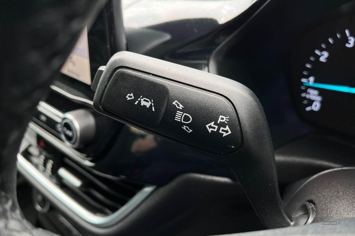 Feb 2022 Ford Puma 1.0 EcoBoost Hybrid mHEV Titanium 5dr - HEATED SEATS & STEERING WHEEL, REAR SENSORS, CRUISE CONTROL, APPLE CARPLAY & ANDROID AUTO, TOUCHSCREEN
