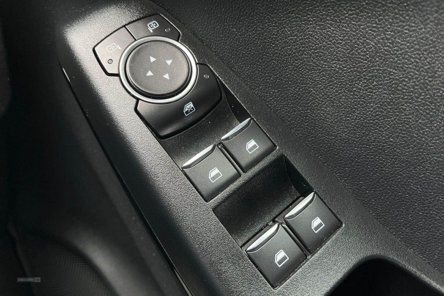 Feb 2022 Ford Puma 1.0 EcoBoost Hybrid mHEV Titanium 5dr - HEATED SEATS & STEERING WHEEL, REAR SENSORS, CRUISE CONTROL, APPLE CARPLAY & ANDROID AUTO, TOUCHSCREEN