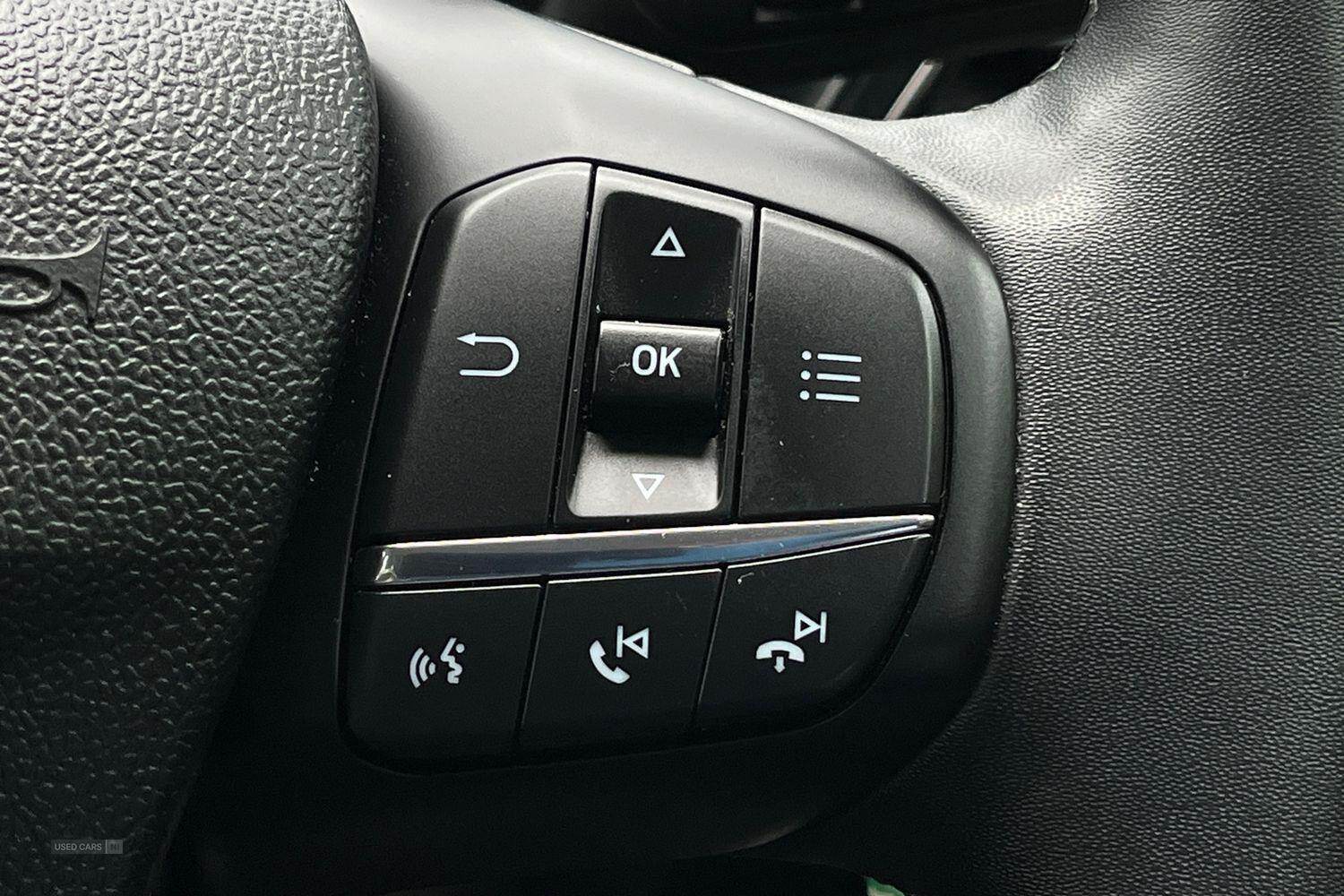 Feb 2022 Ford Puma 1.0 EcoBoost Hybrid mHEV Titanium 5dr - HEATED SEATS & STEERING WHEEL, REAR SENSORS, CRUISE CONTROL, APPLE CARPLAY & ANDROID AUTO, TOUCHSCREEN