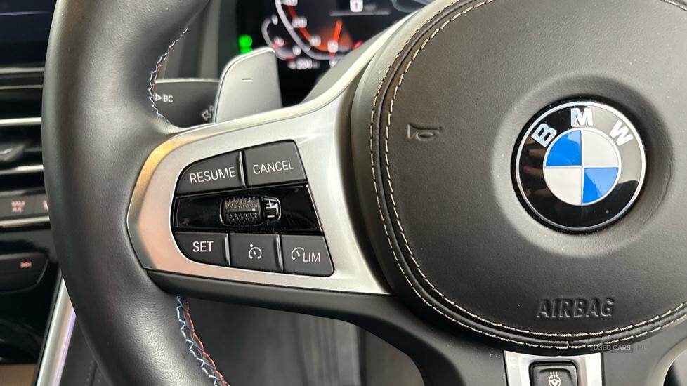 Jan 2024 BMW 8 Series M850i xDrive 2dr Auto