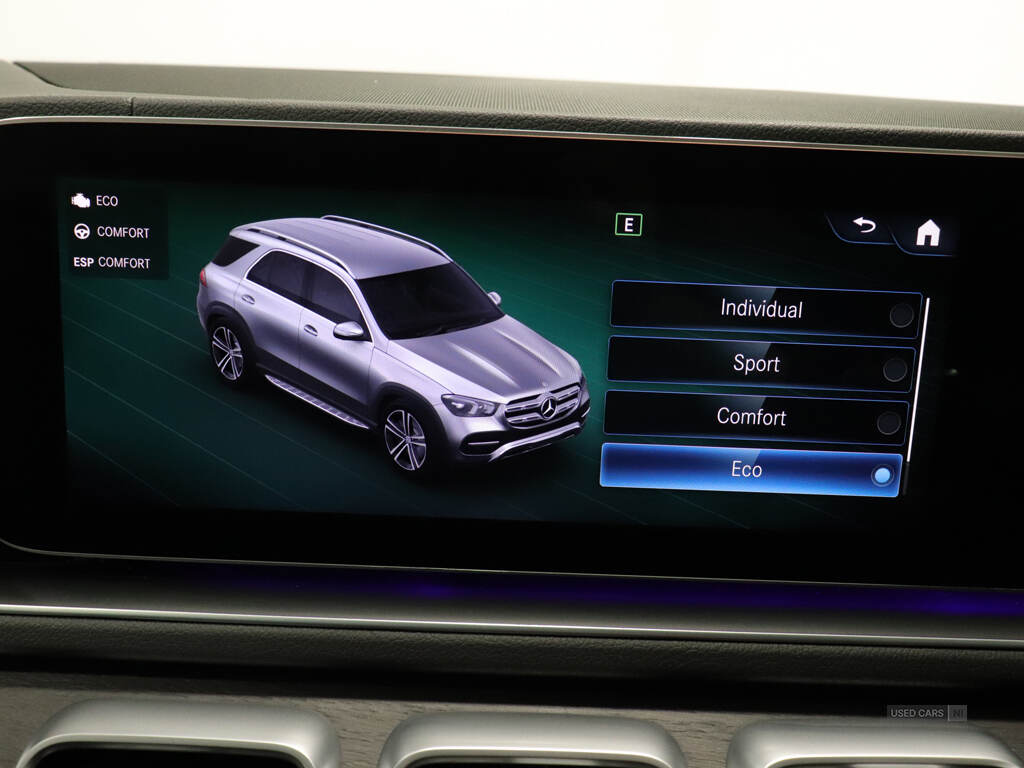 Jun 2021 Mercedes-Benz GLE GLE 300d 4Matic AMG Line Prem 5dr 9G-Tronic [7 St]