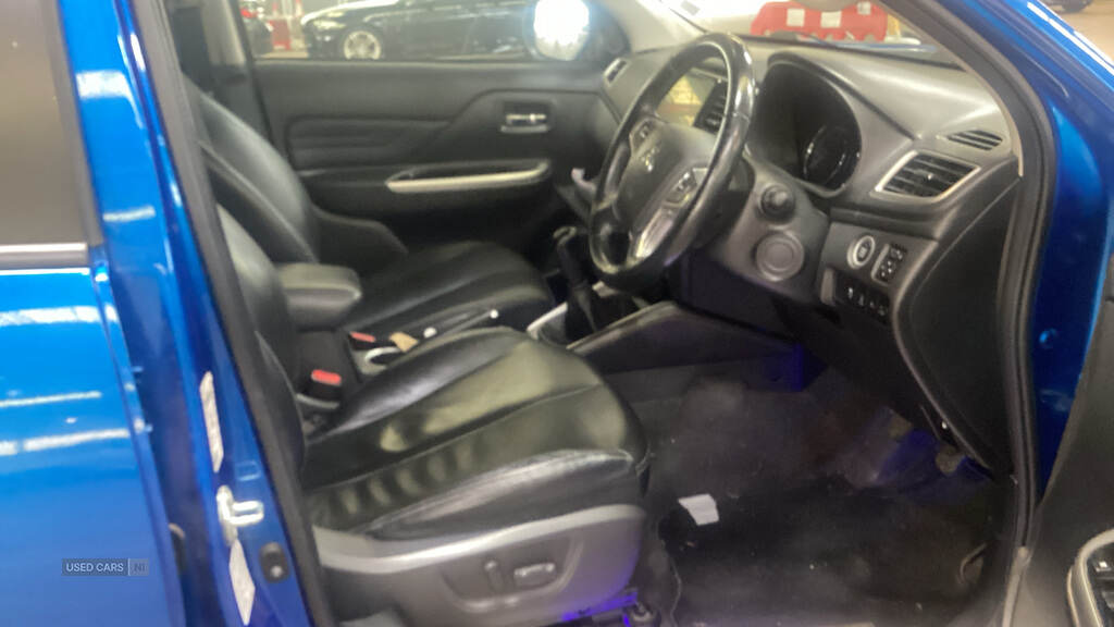 Nov 2020 Mitsubishi L200 Double Cab DI-D 150 Barbarian 4WD