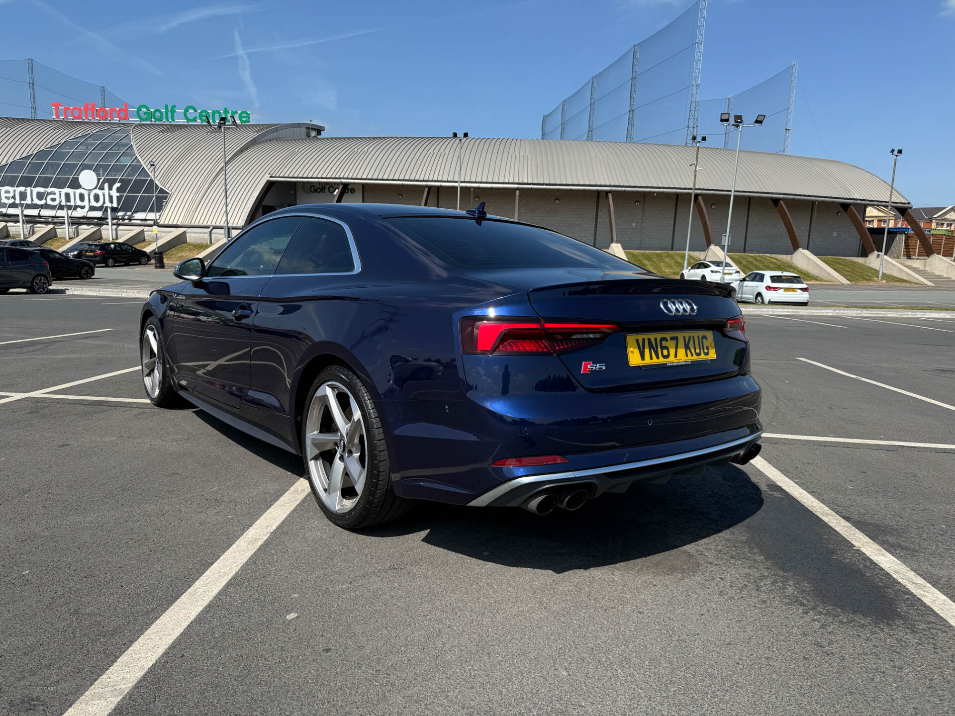 Audi A5 COUPE in Down