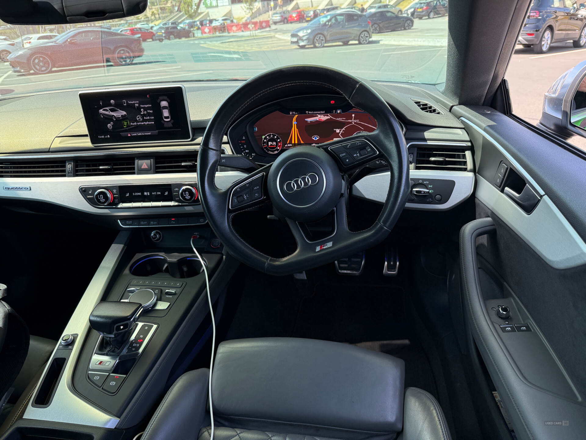 Audi A5 COUPE in Down