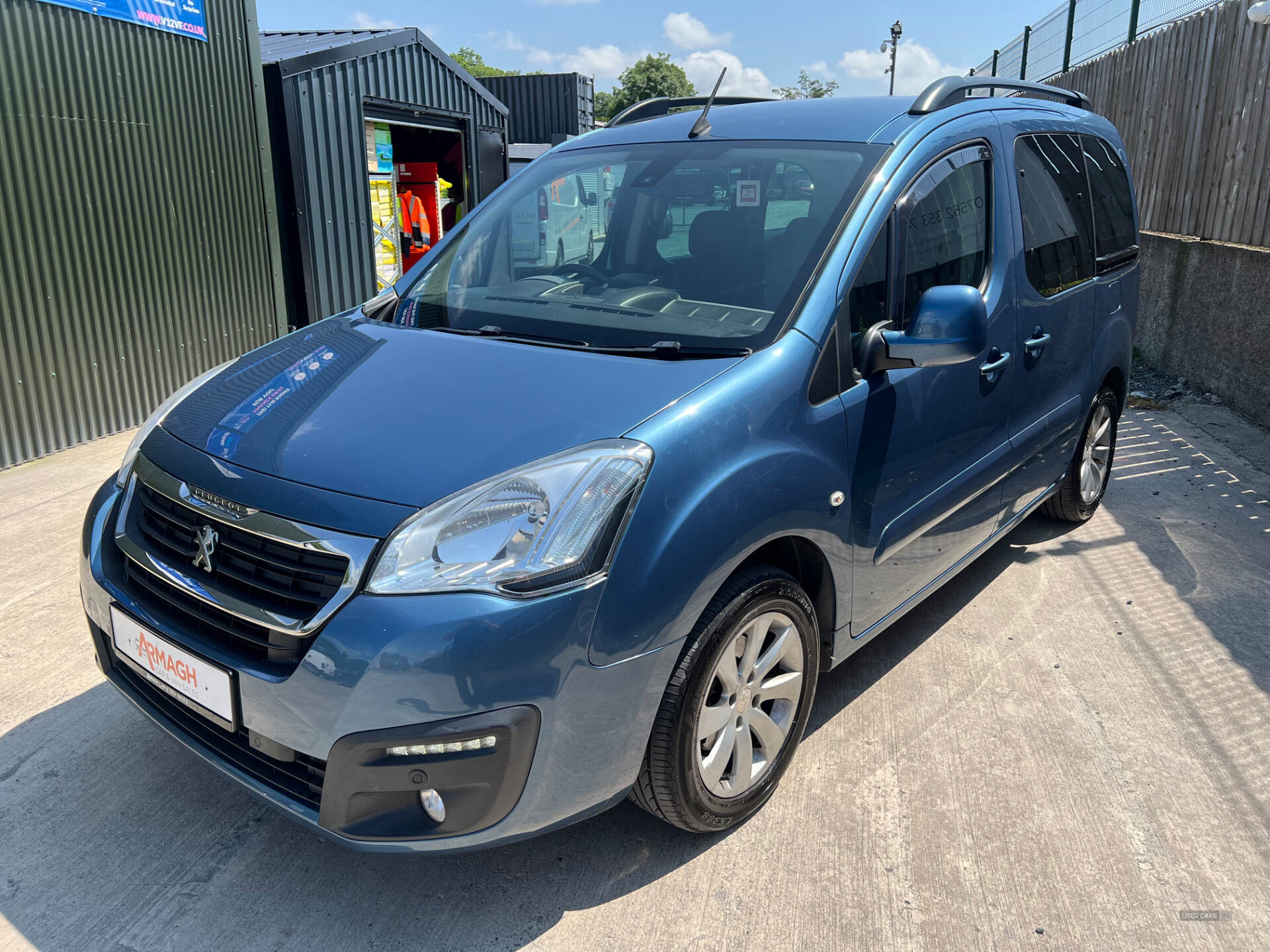 Jul 2015 Peugeot Partner Tepee 1.6 BlueHDi 120 Allure 5dr