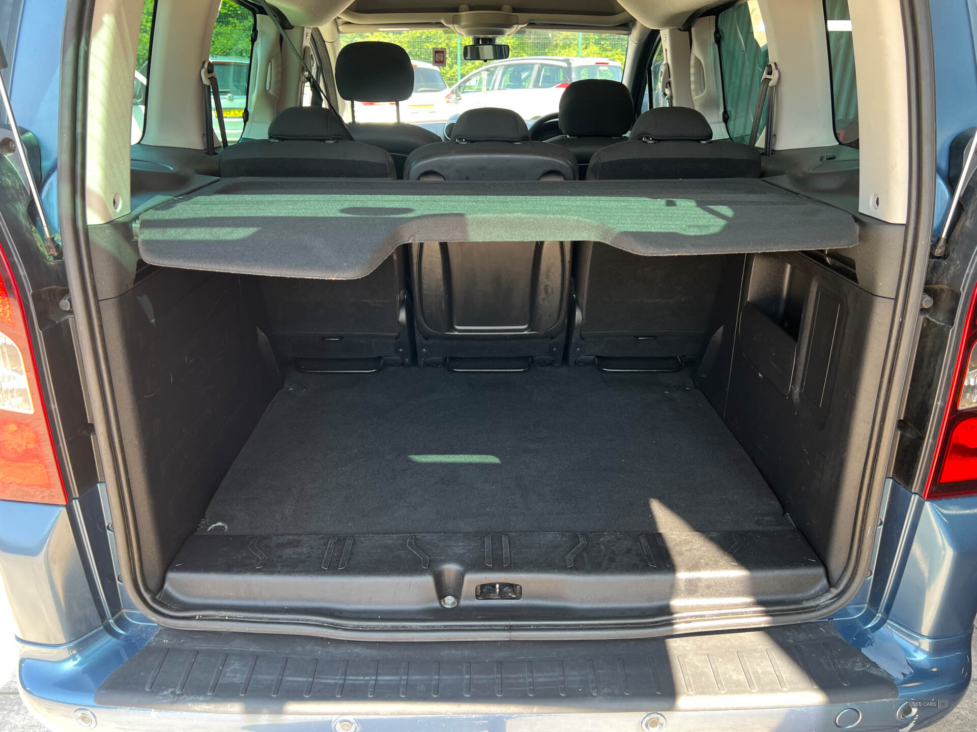 Jul 2015 Peugeot Partner Tepee 1.6 BlueHDi 120 Allure 5dr