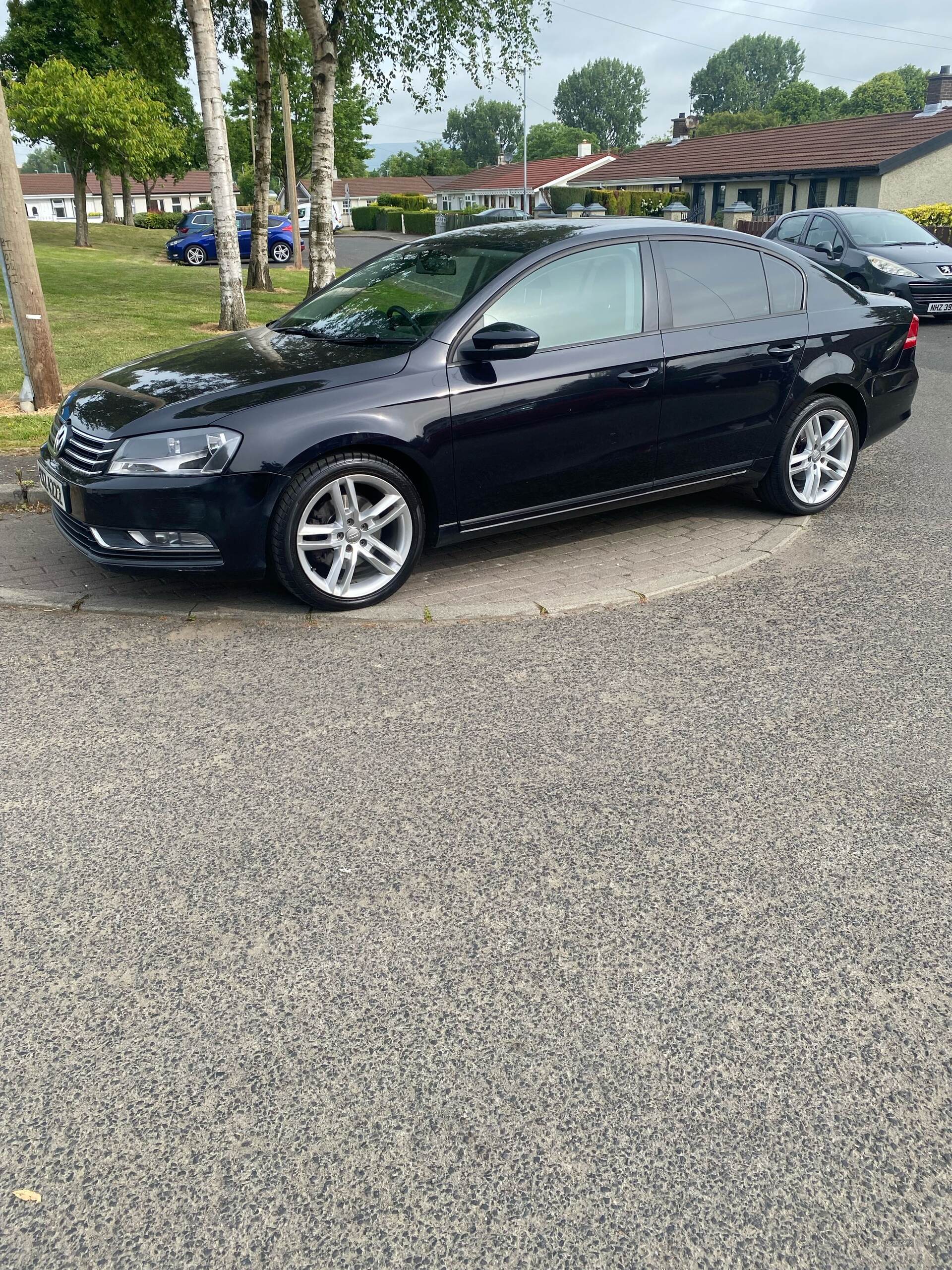 Apr 2011 Volkswagen Passat 1.6 TDI Bluemotion Tech S 4dr