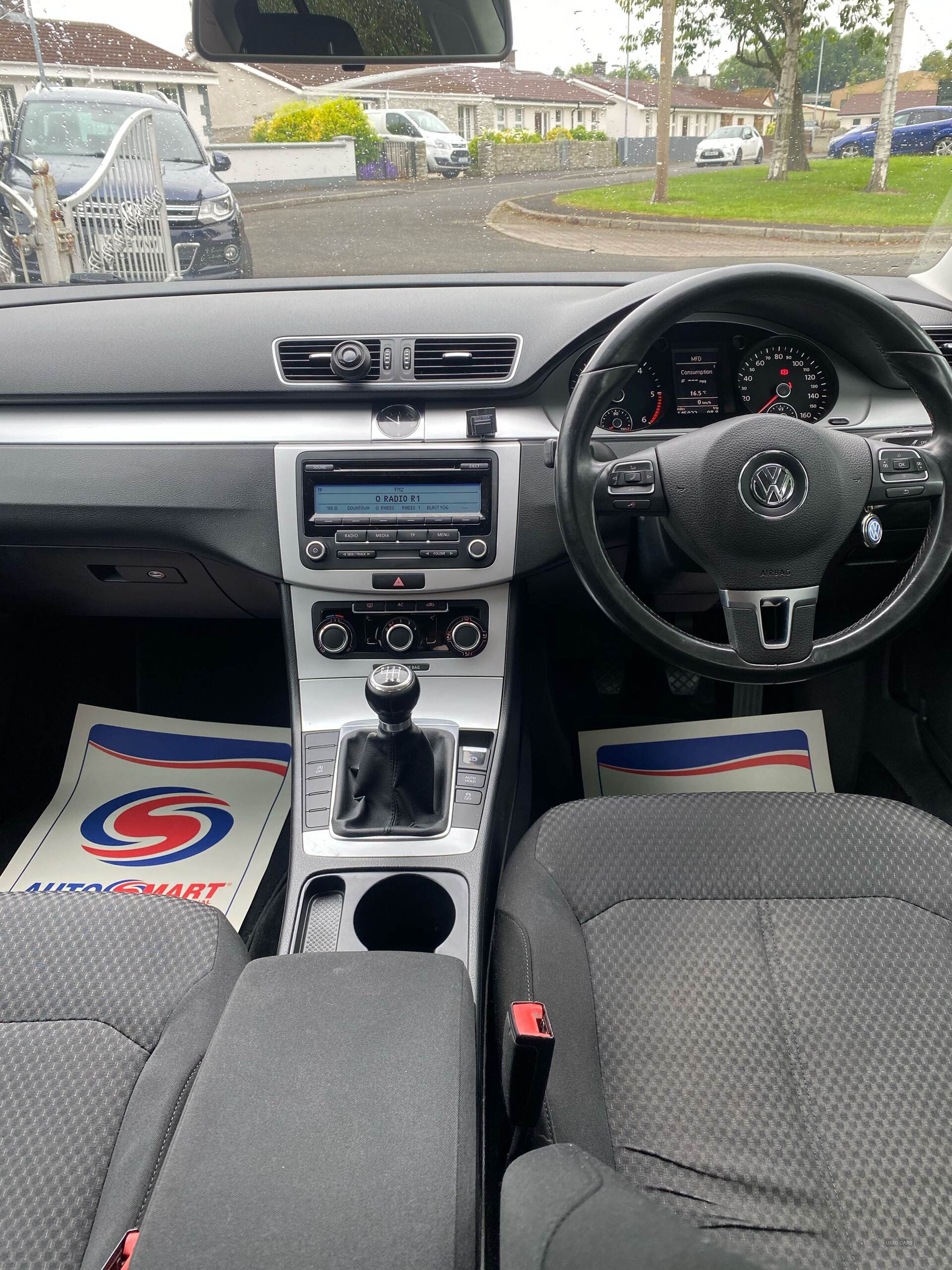Apr 2011 Volkswagen Passat 1.6 TDI Bluemotion Tech S 4dr