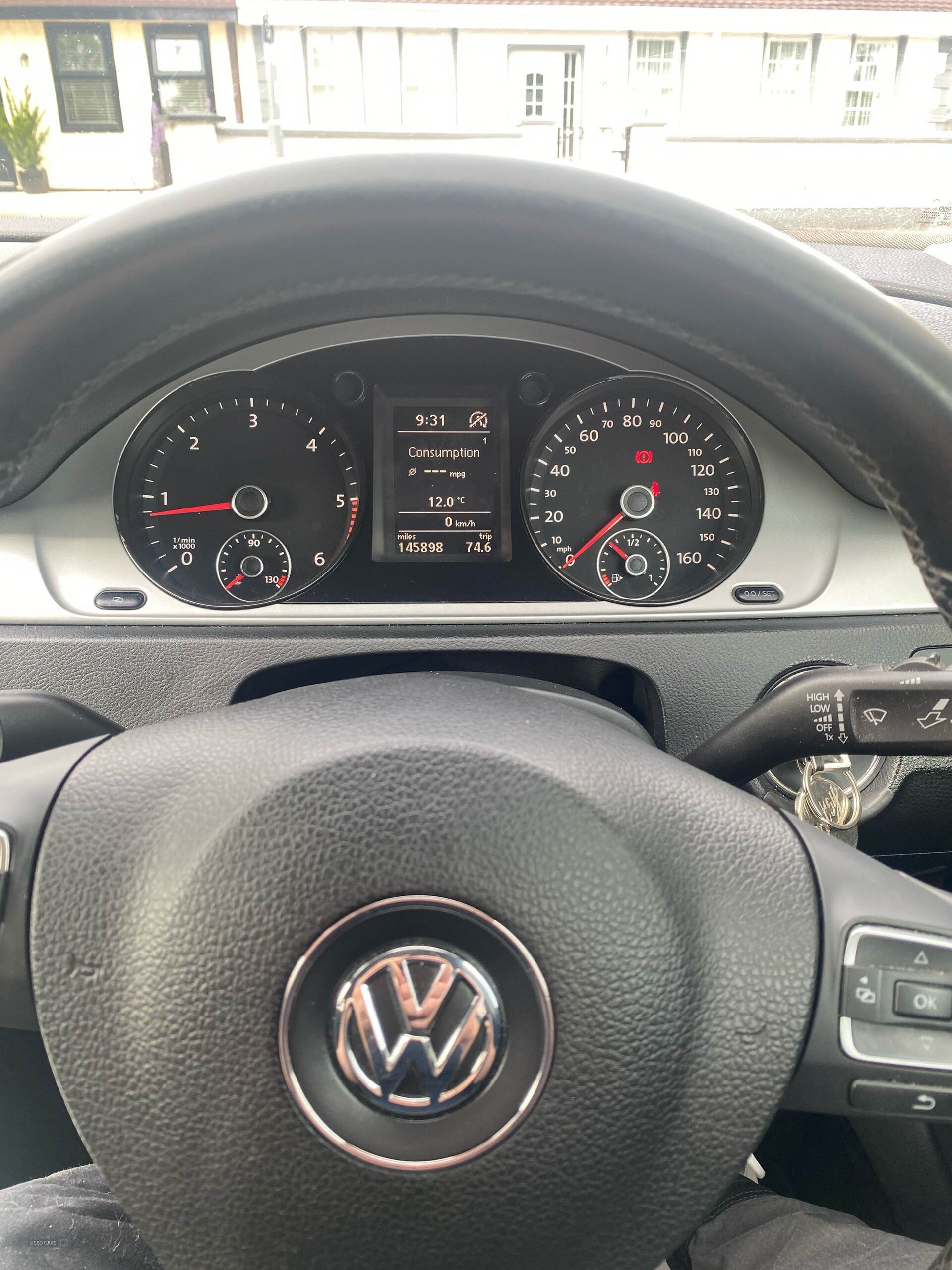 Apr 2011 Volkswagen Passat 1.6 TDI Bluemotion Tech S 4dr