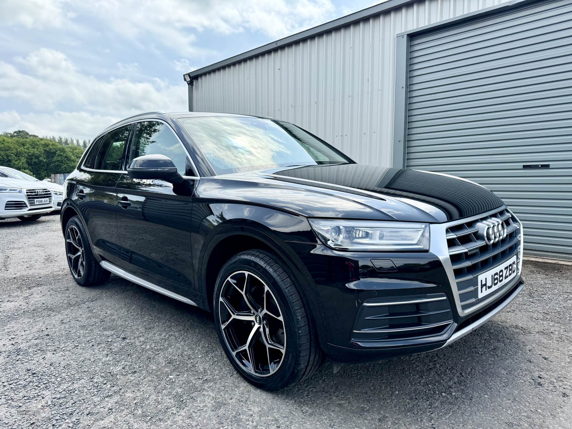 Audi Q5 DIESEL ESTATE in Down