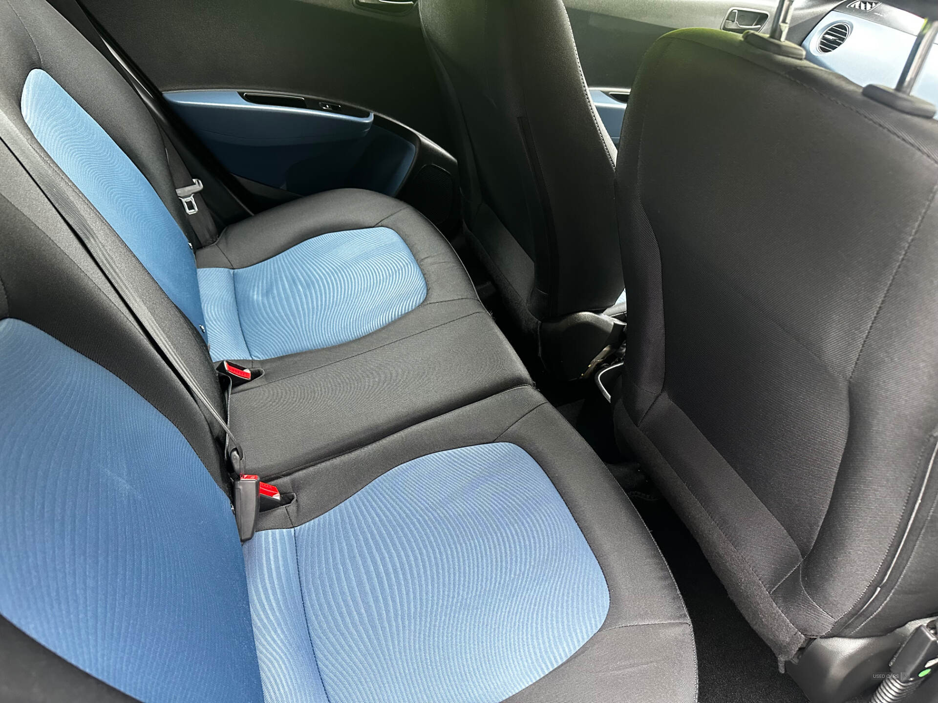 Apr 2016 Hyundai i10 1.0 Blue Drive SE 5dr