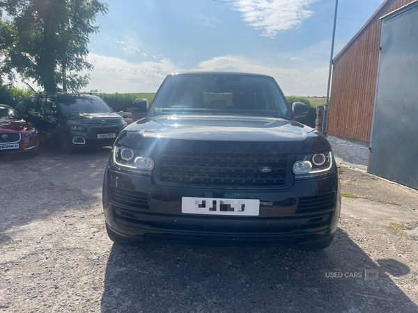 Land Rover Range Rover DIESEL ESTATE in Tyrone