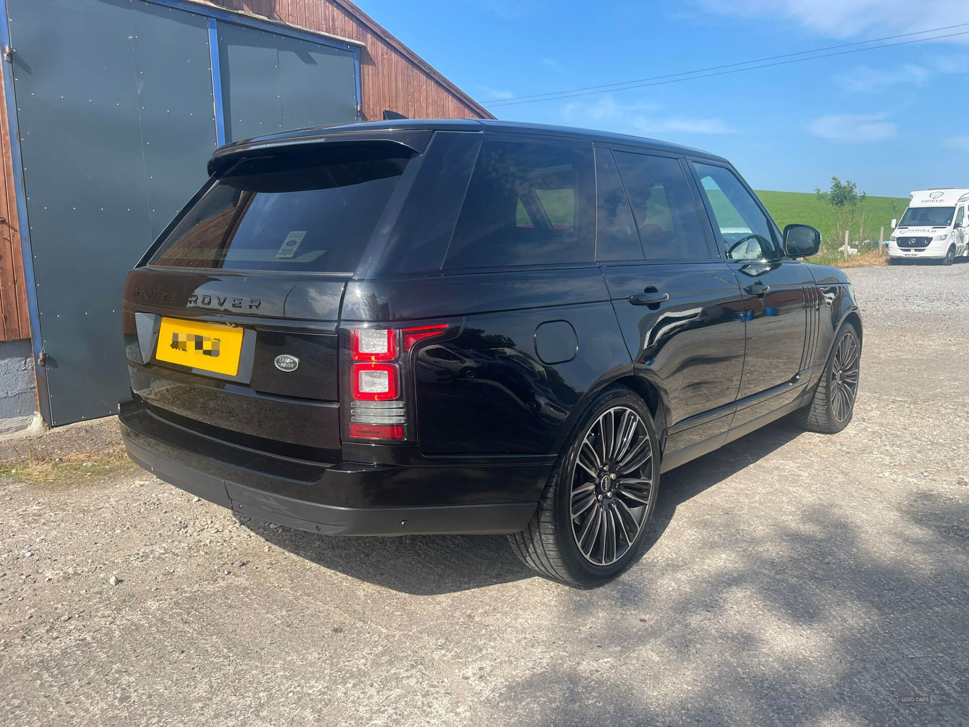 Land Rover Range Rover DIESEL ESTATE in Tyrone