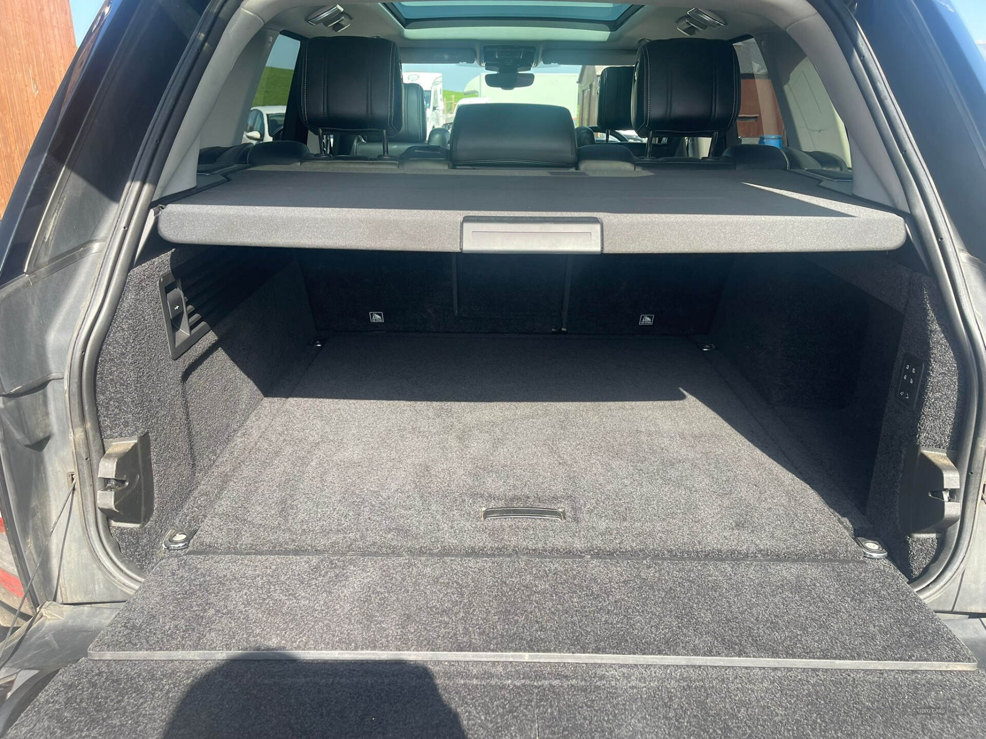 Land Rover Range Rover DIESEL ESTATE in Tyrone