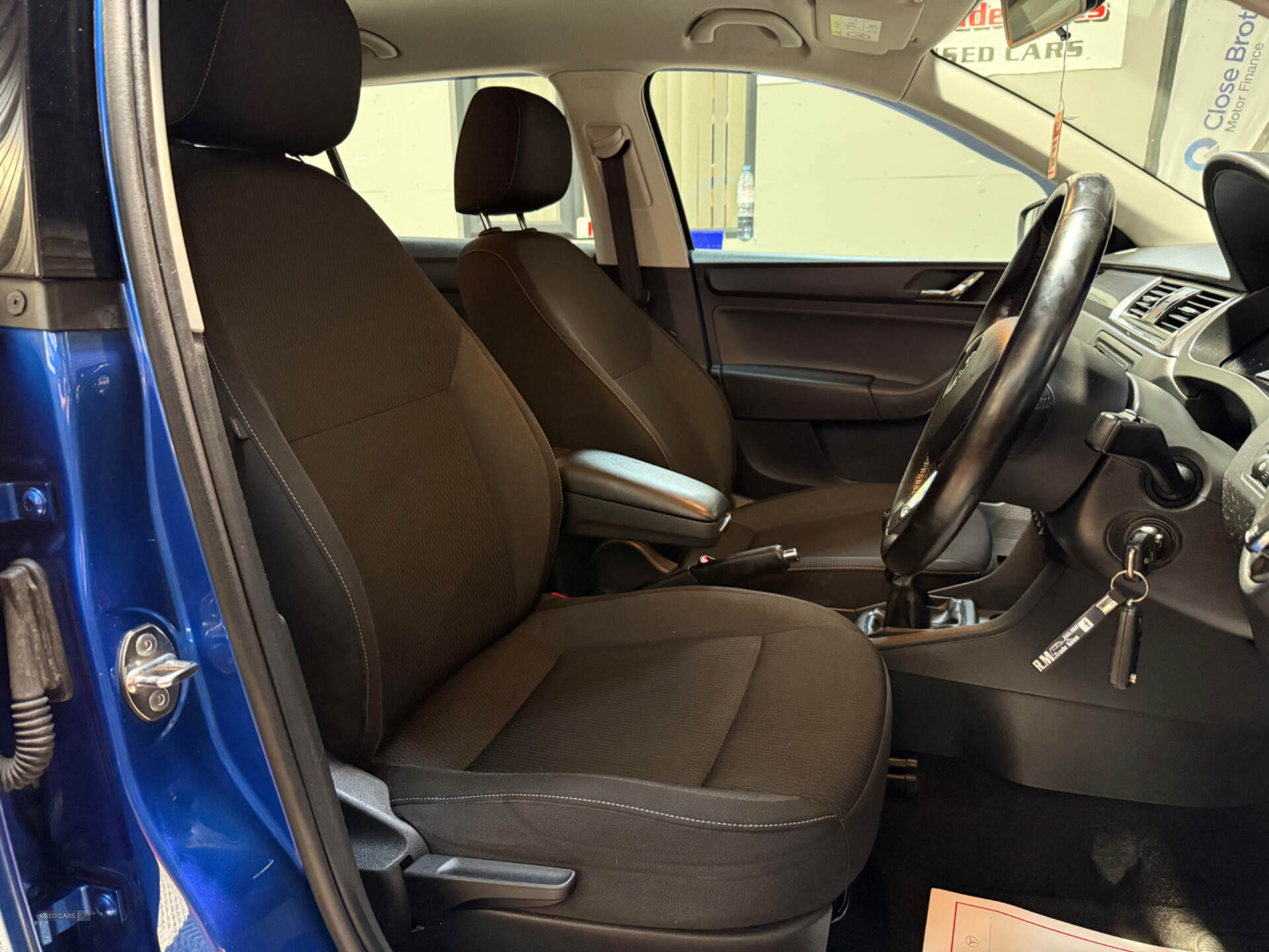 Apr 2015 Skoda Rapid 1.6 TDI CR GreenTech SE Tech 5dr
