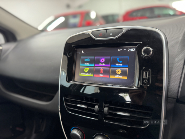 Renault Clio HATCHBACK in Down