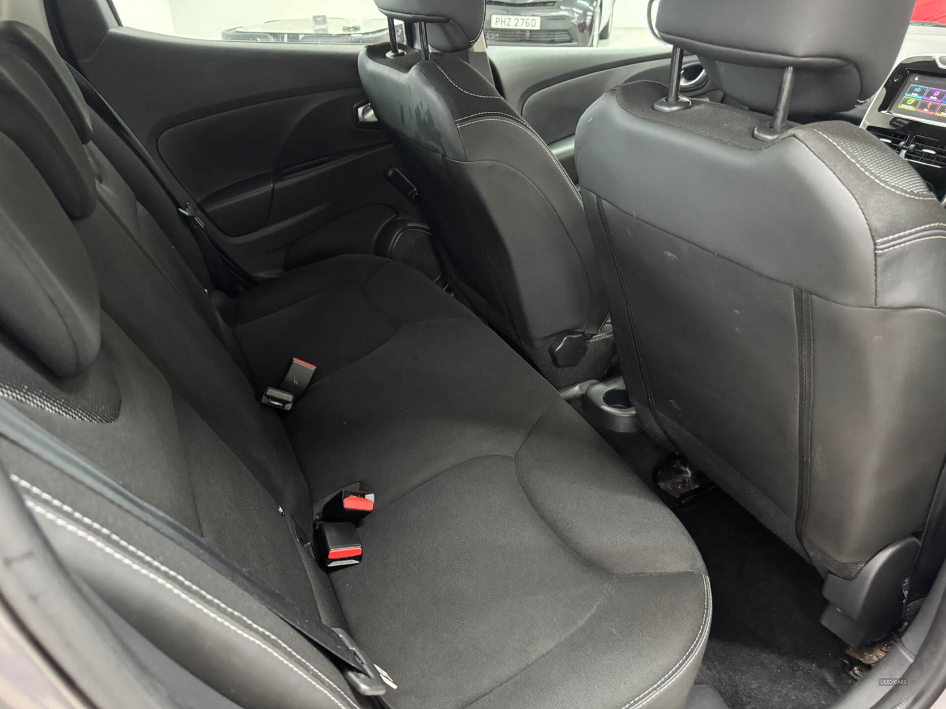 Sep 2015 Renault Clio 1.2 16V Dynamique Nav 5dr