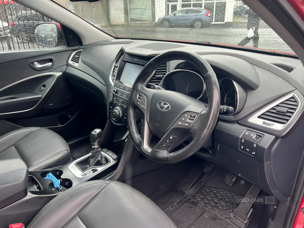 Hyundai Santa Fe DIESEL ESTATE in Antrim