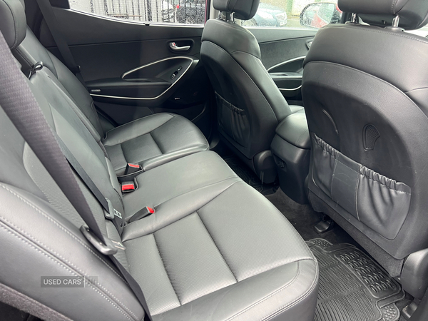 Hyundai Santa Fe DIESEL ESTATE in Antrim