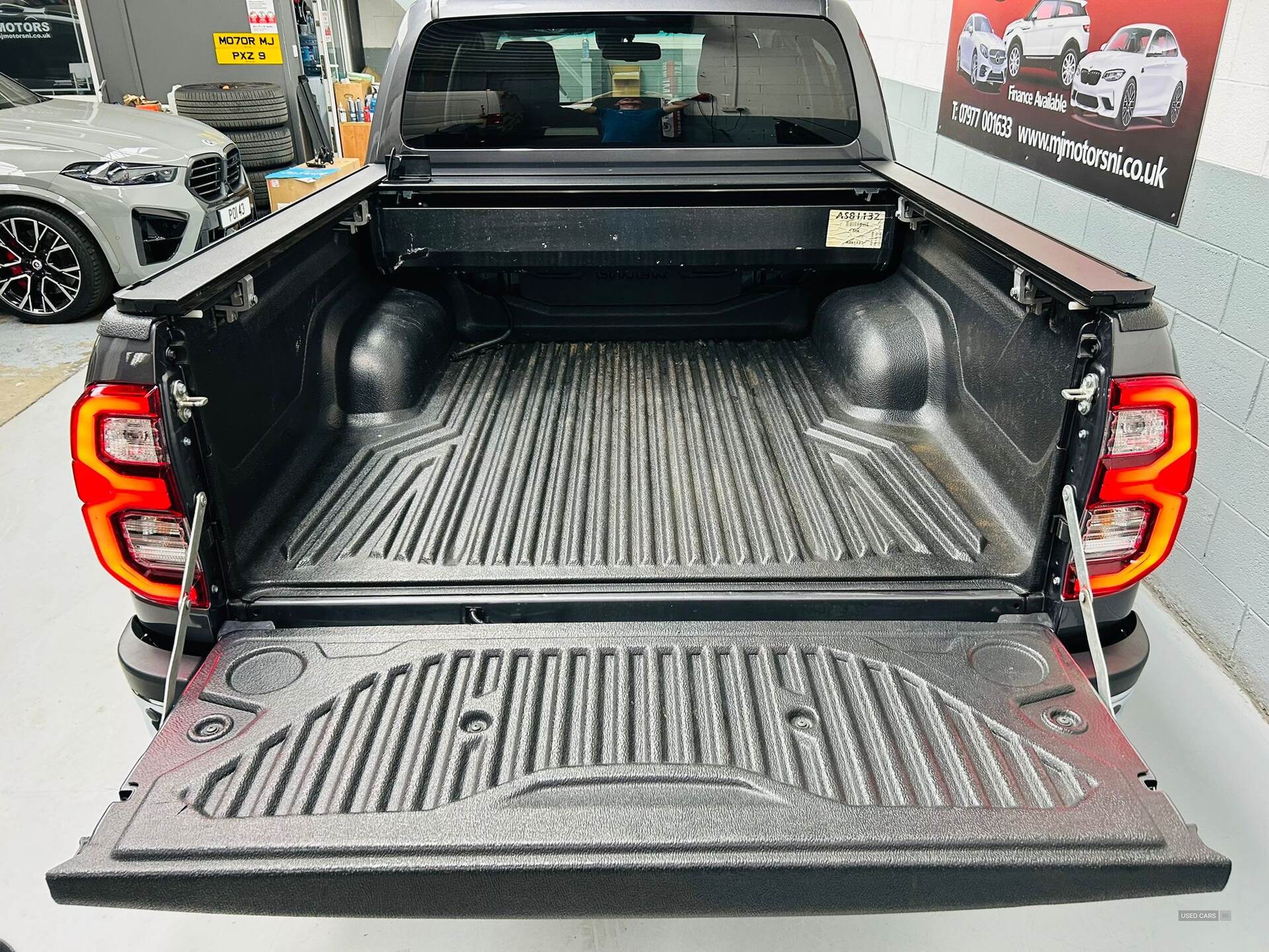 May 2023 Toyota Hilux Invincible D/Cab Pick Up 2.8 D-4D Auto
