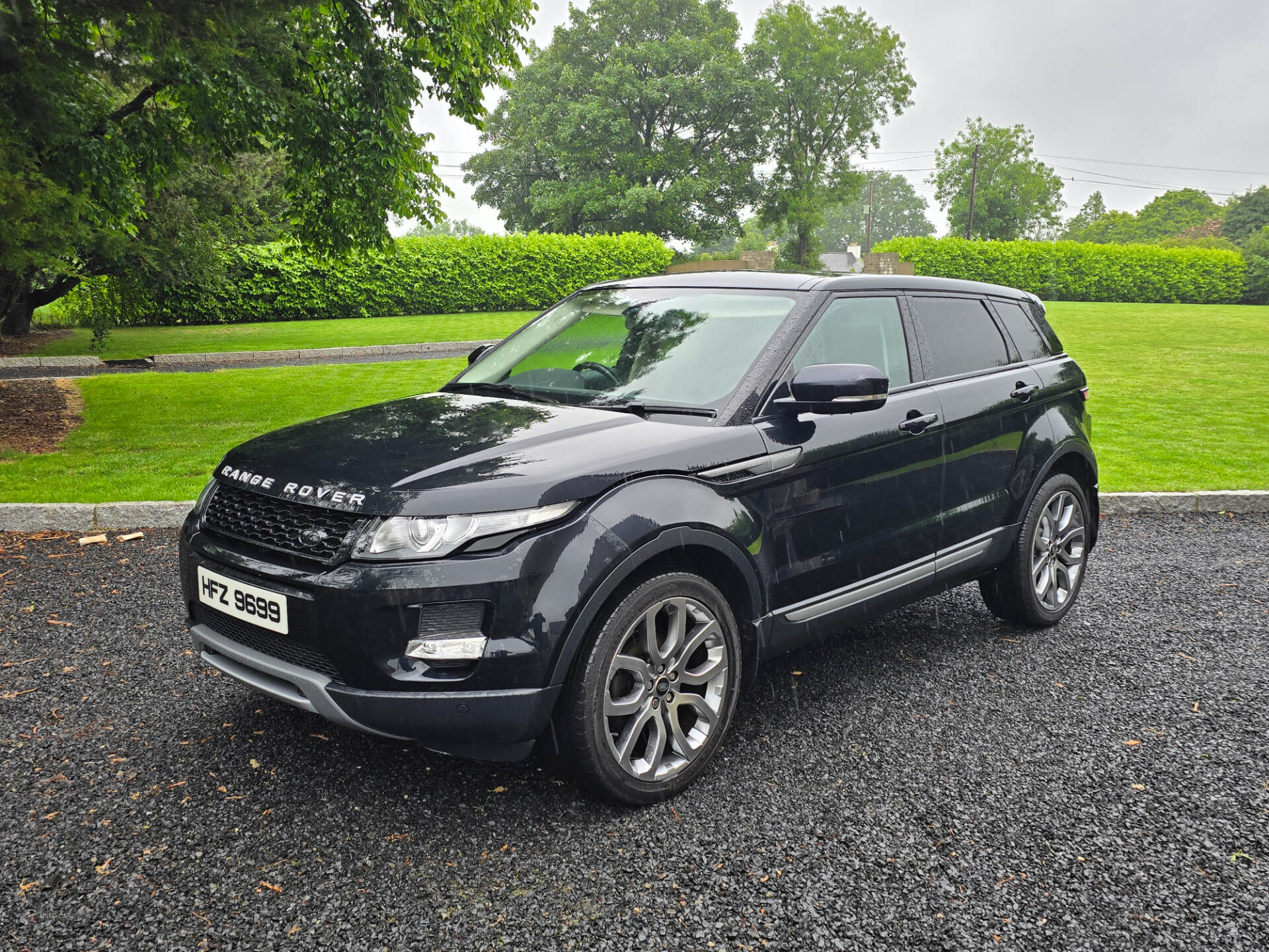 Nov 2011 Land Rover Range Rover Evoque 2.2 SD4 Pure 5dr [Tech Pack]
