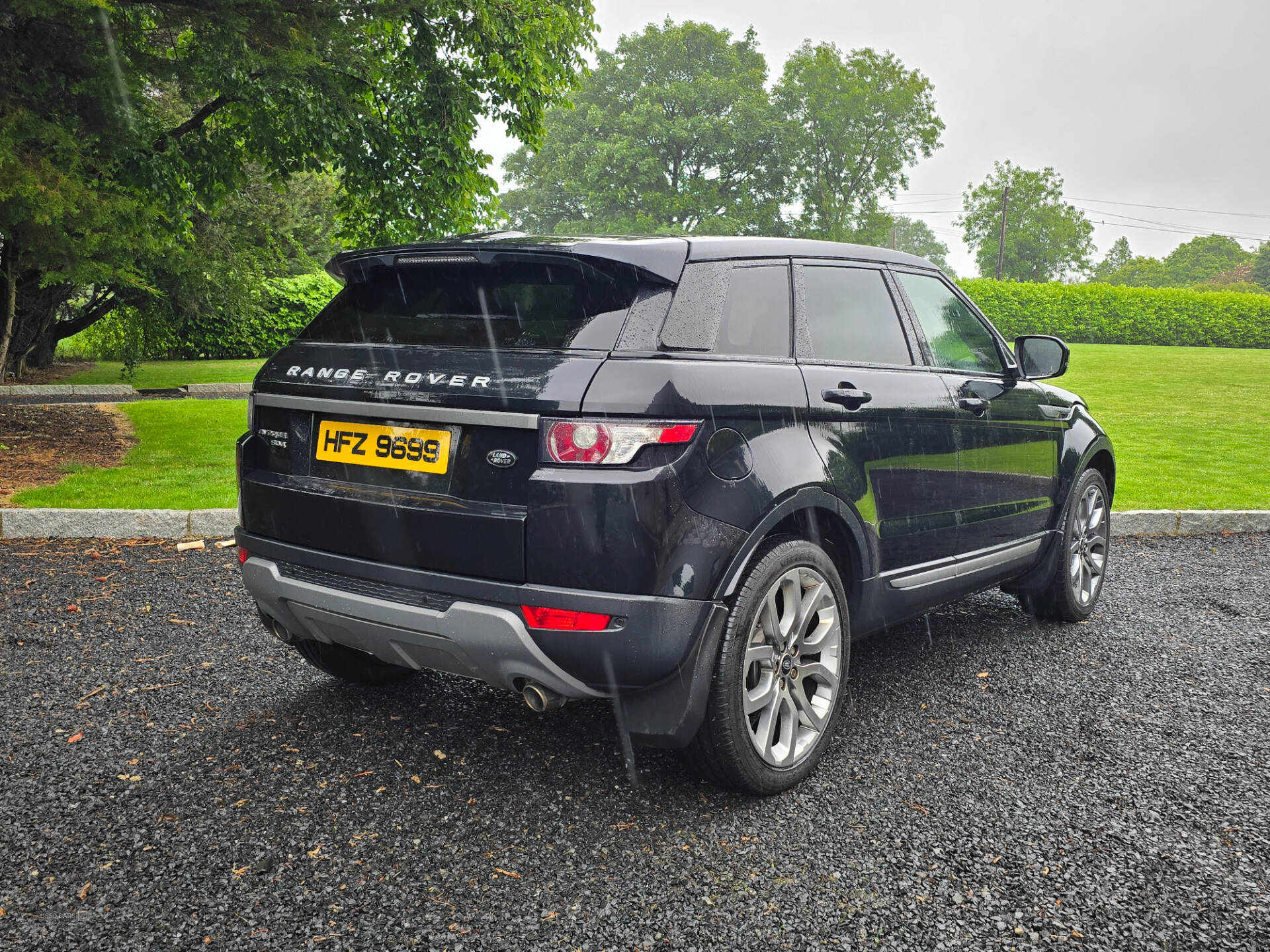 Nov 2011 Land Rover Range Rover Evoque 2.2 SD4 Pure 5dr [Tech Pack]