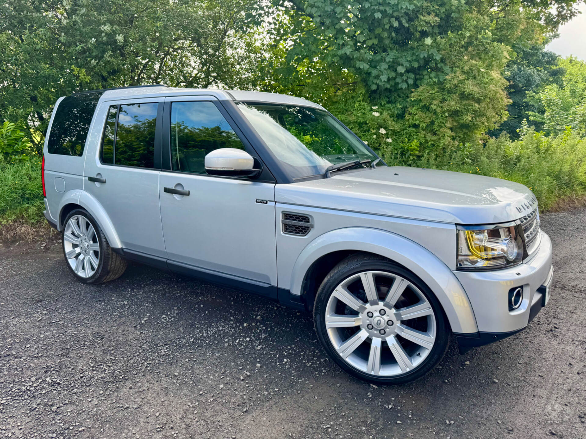 Mar 2015 Land Rover Discovery 3.0 SDV6 SE Tech 5dr Auto
