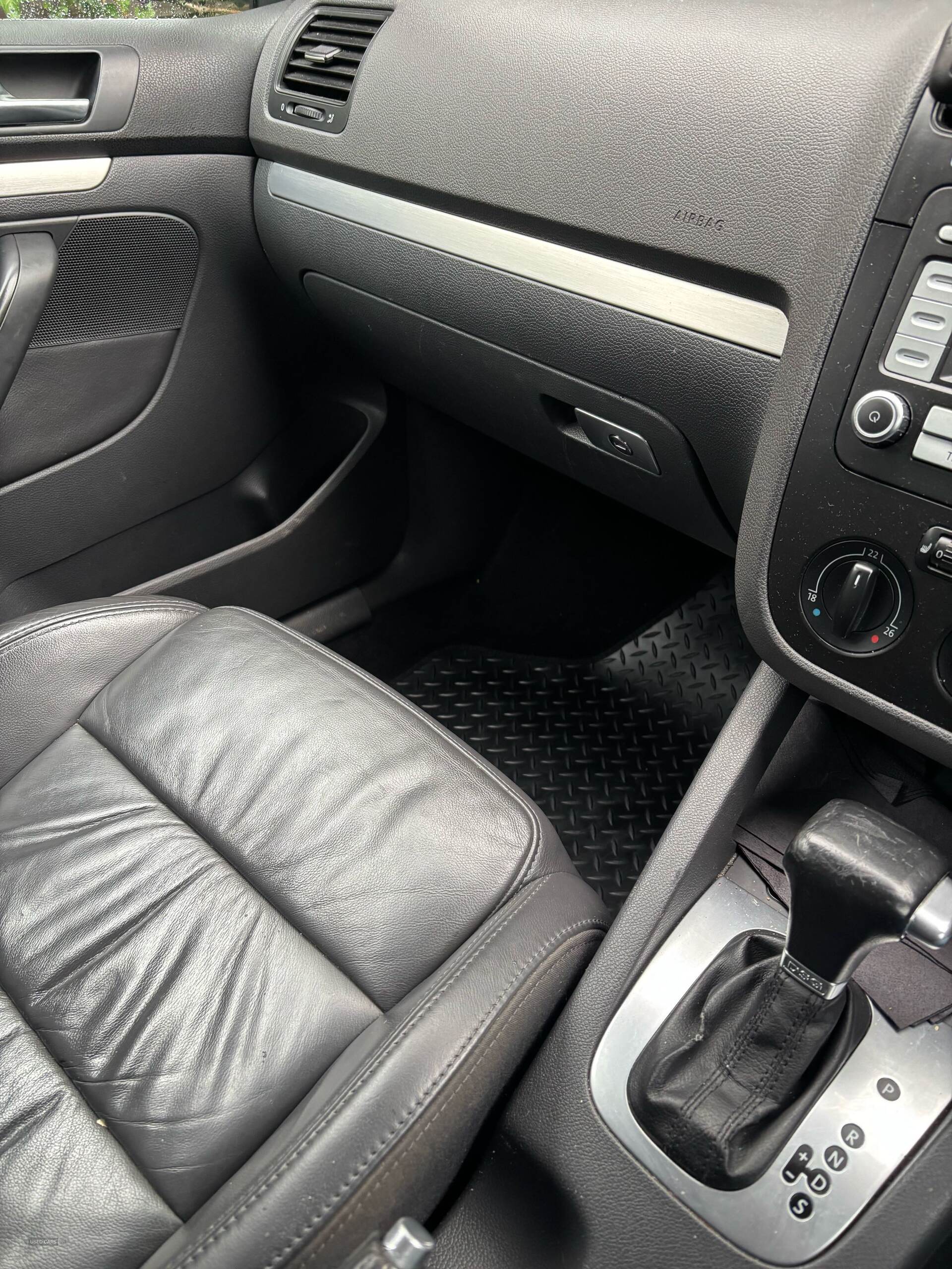 Jan 2009 Volkswagen Jetta 2.0 Sport TDI PD 4dr DSG