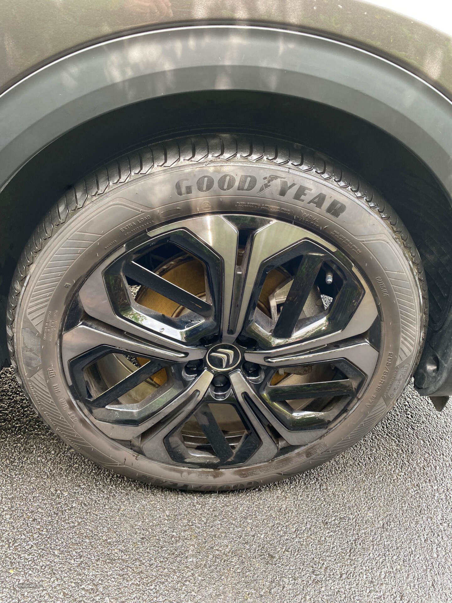 Feb 2025 Citroen C5 X 1.6 Plug-in Hybrid 225 Hypnos 5dr e-EAT8