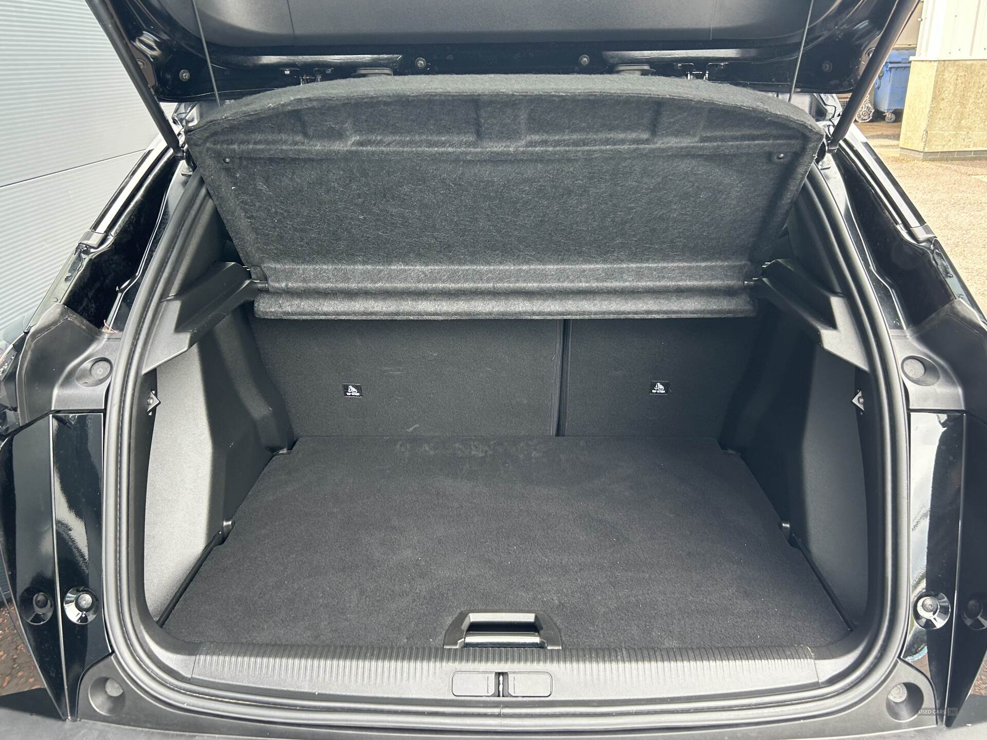 Jun 2022 Peugeot 2008 1.2 PureTech Allure Premium 5dr