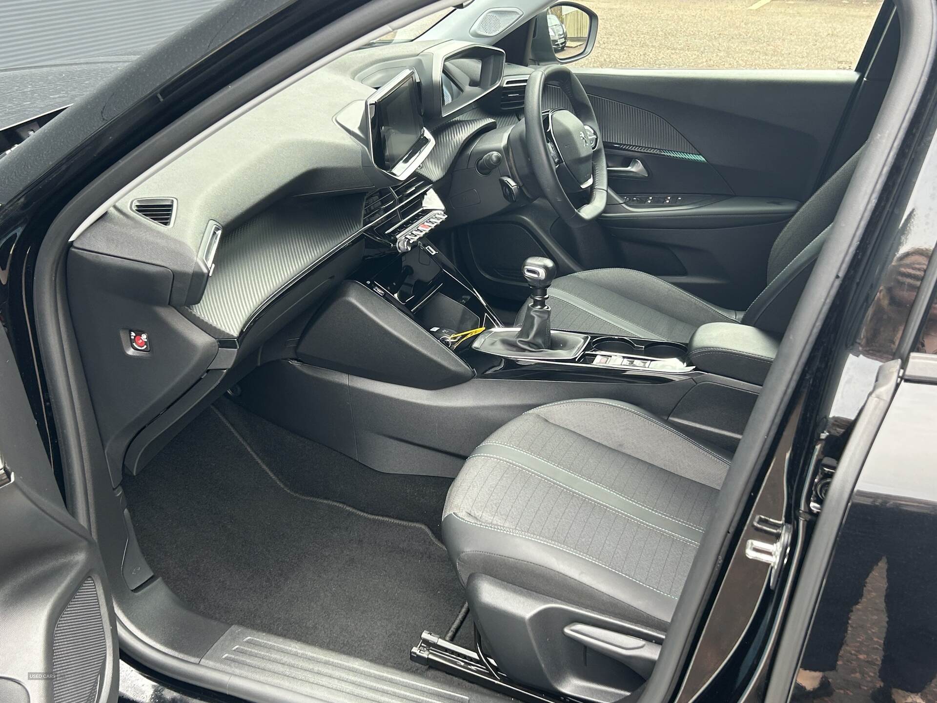 Jun 2022 Peugeot 2008 1.2 PureTech Allure Premium 5dr