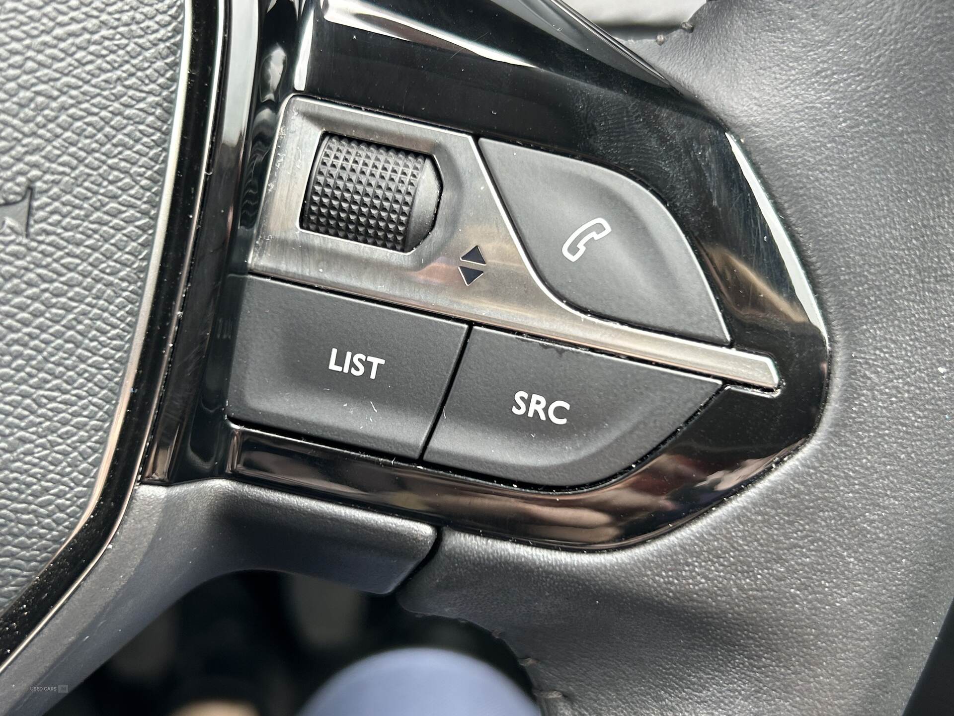 Jun 2022 Peugeot 2008 1.2 PureTech Allure Premium 5dr