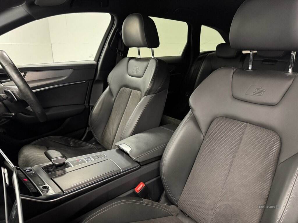 Mar 2021 Audi A6 40 TDI Black Edition 5dr S Tronic