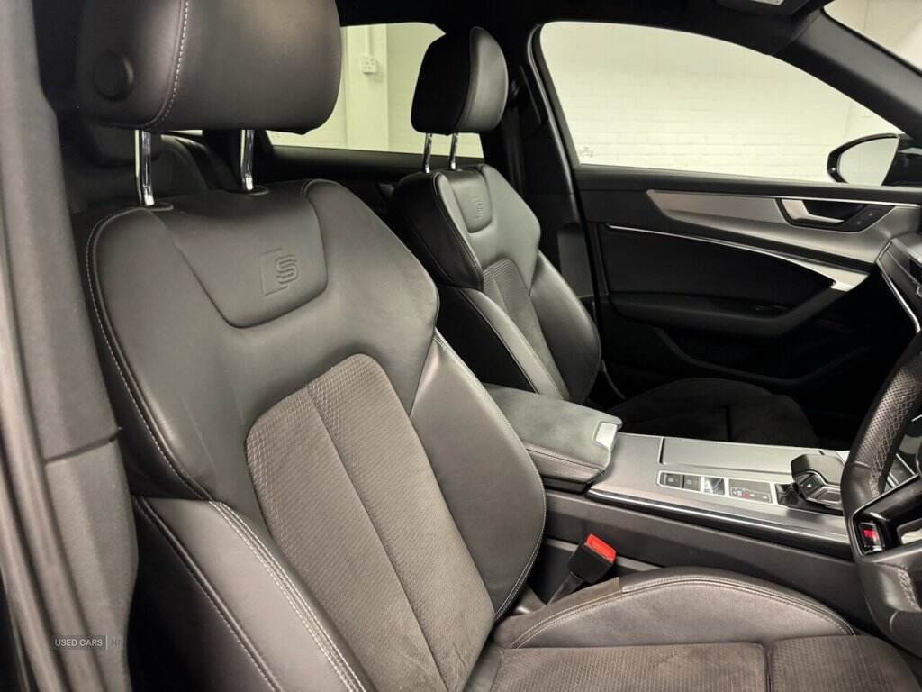 Mar 2021 Audi A6 40 TDI Black Edition 5dr S Tronic