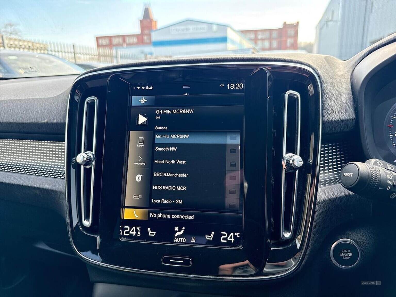 Jun 2021 Volvo XC40 1.5 T3 [163] R Design Pro 5Dr