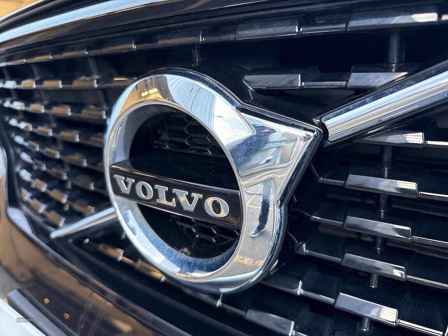 Jun 2021 Volvo XC40 1.5 T3 [163] R Design Pro 5Dr