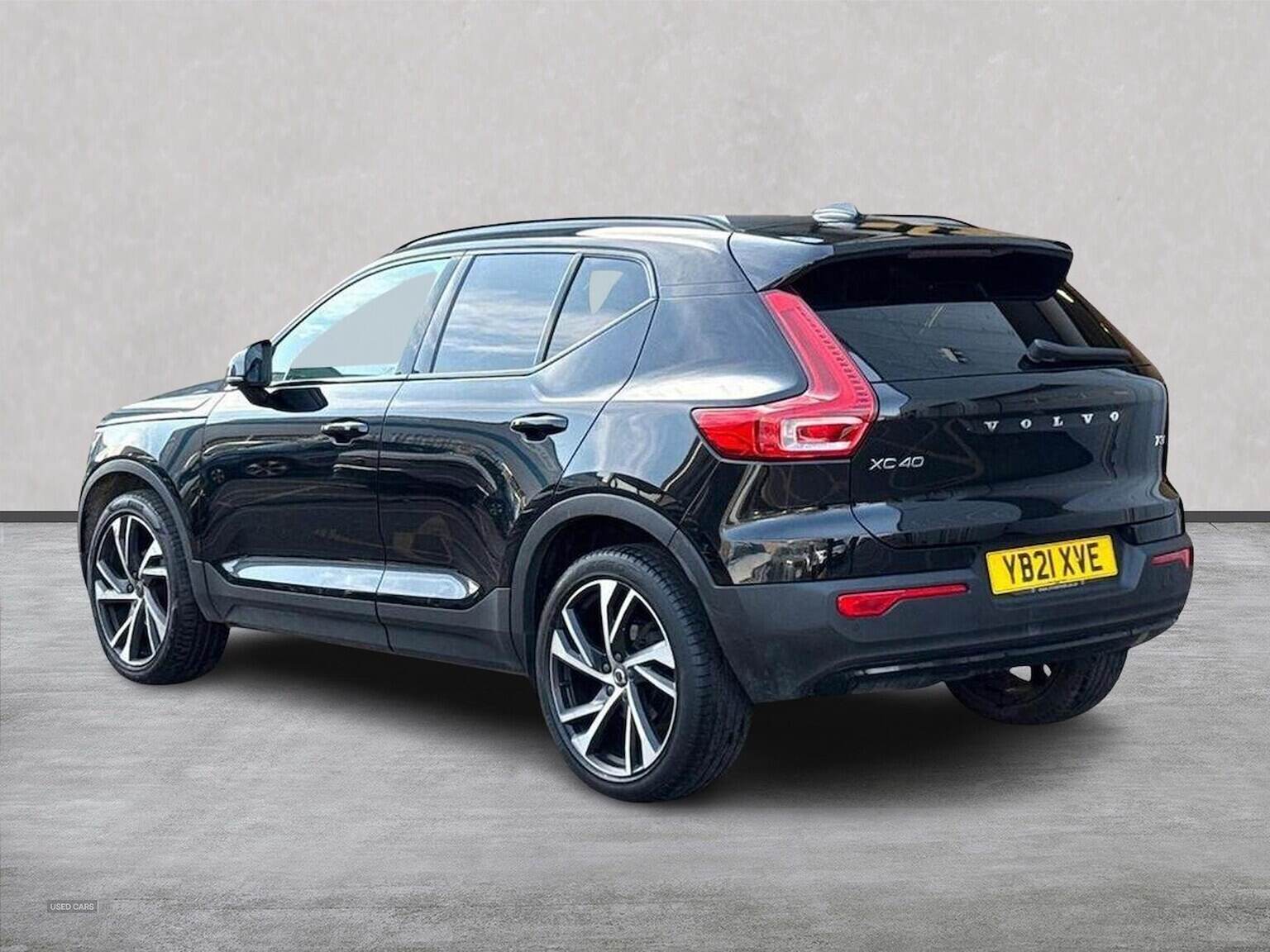 Jun 2021 Volvo XC40 1.5 T3 [163] R Design Pro 5Dr