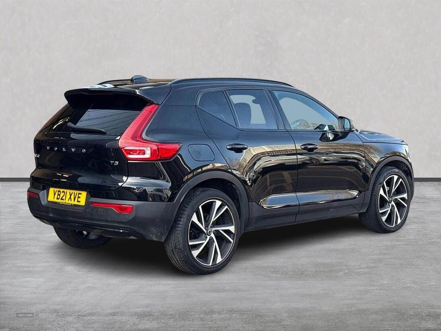 Jun 2021 Volvo XC40 1.5 T3 [163] R Design Pro 5Dr