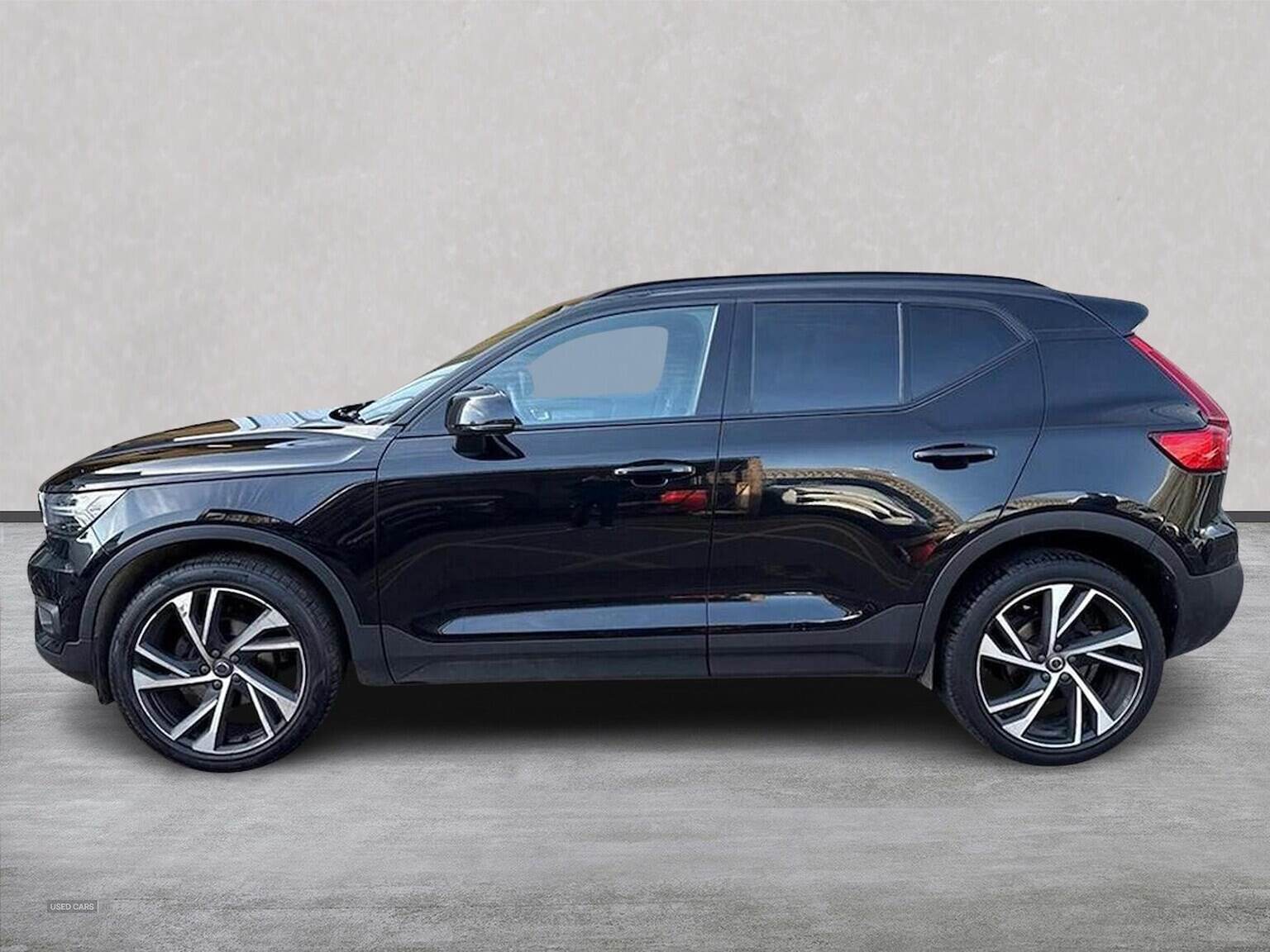 Jun 2021 Volvo XC40 1.5 T3 [163] R Design Pro 5Dr