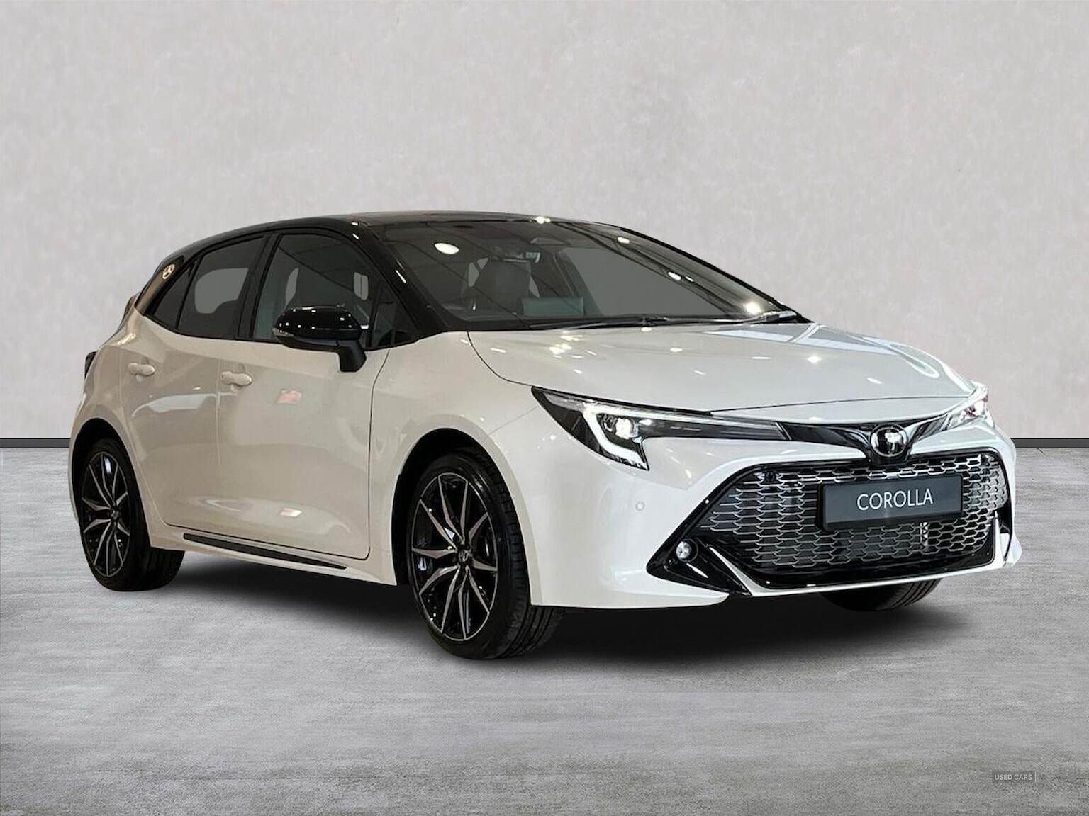  2025 Toyota Corolla 2.0 Hybrid Gr Sport 5Dr Cvt [Bi-Tone]