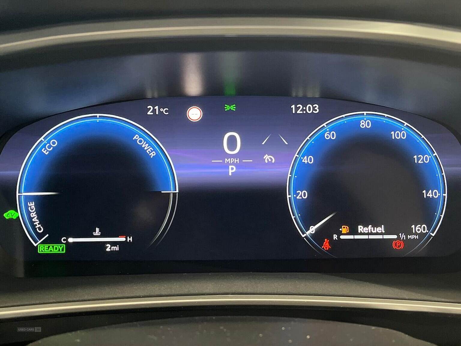  2025 Toyota Corolla 2.0 Hybrid Gr Sport 5Dr Cvt [Bi-Tone]
