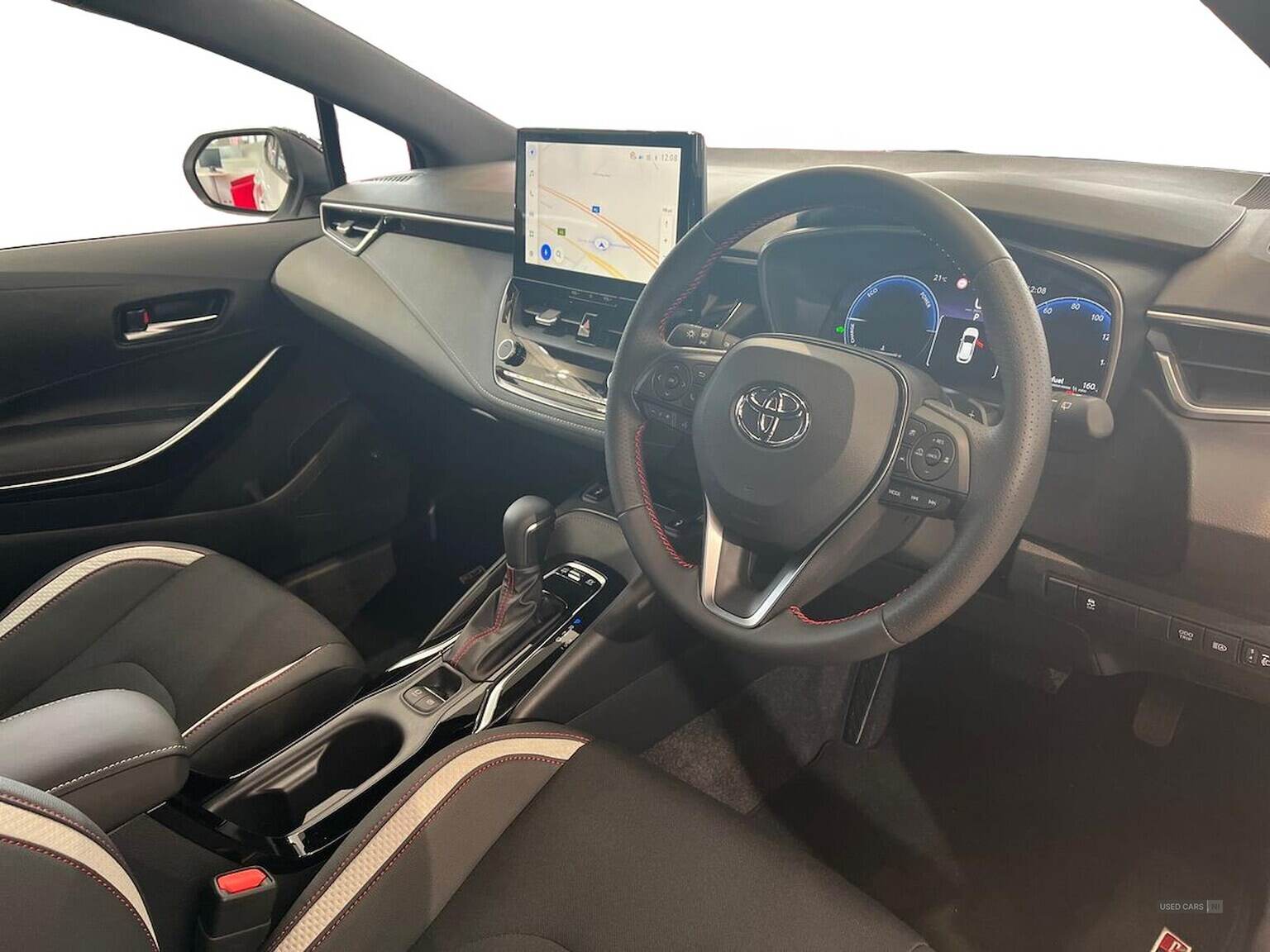  2025 Toyota Corolla 2.0 Hybrid Gr Sport 5Dr Cvt [Bi-Tone]