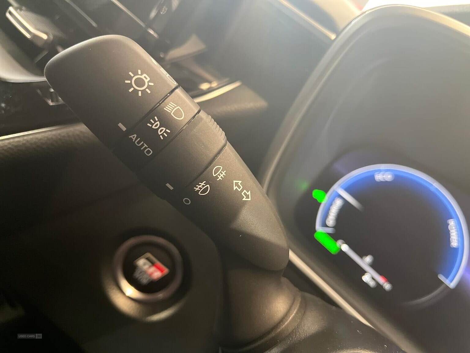  2025 Toyota Corolla 2.0 Hybrid Gr Sport 5Dr Cvt [Bi-Tone]