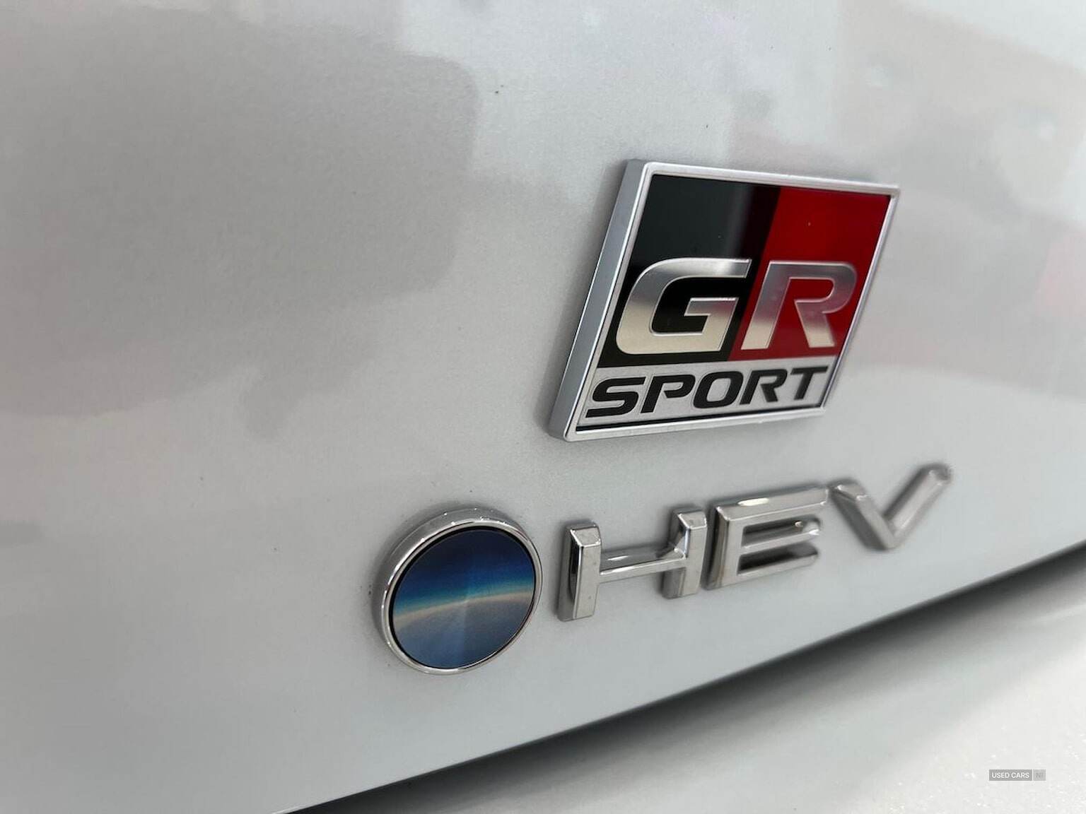  2025 Toyota Corolla 2.0 Hybrid Gr Sport 5Dr Cvt [Bi-Tone]