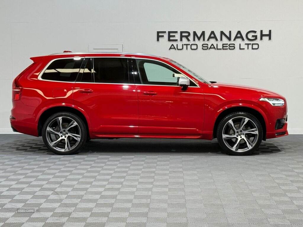 Jan 2018 Volvo XC90 2.0 D5 PowerPulse R DESIGN Pro 5dr AWD Geartronic